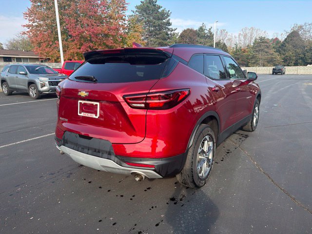 Used 2024 Chevrolet Blazer LT w/ Convenience Package FWD image 6