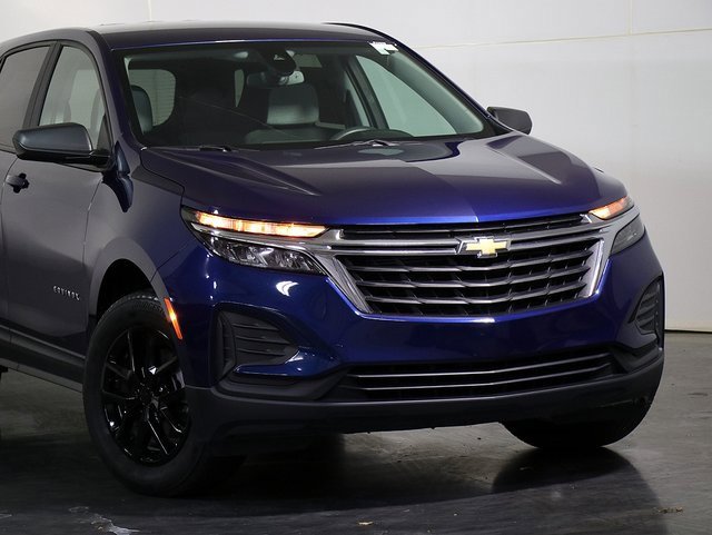 Used 2023 Chevrolet Equinox LS w/ LS Convenience Package image 6