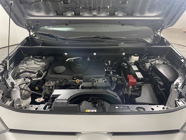 Certified 2019 Toyota RAV4 LE w/ All Weather Liner Package AWD/4WD image 21
