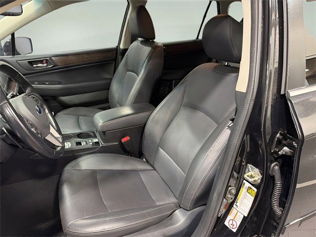 Used 2016 Subaru Outback 3.6R Limited image 9