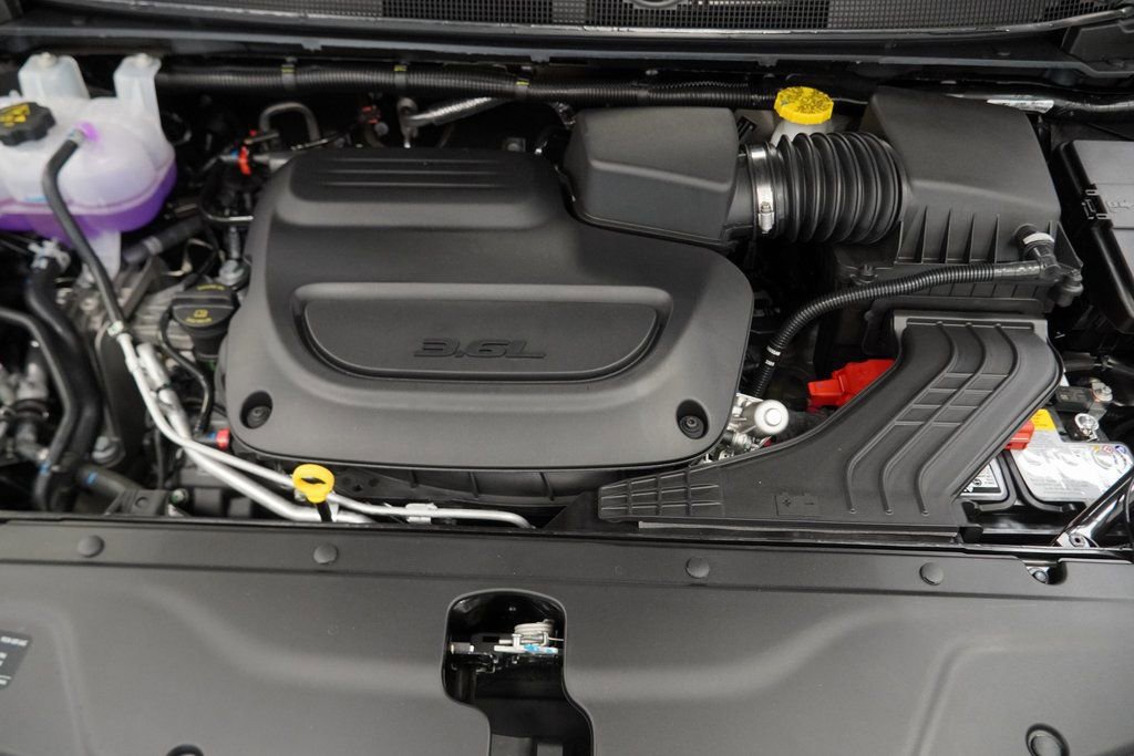 New 2026 Chrysler Pacifica Limited w/ S Appearance Package image 37