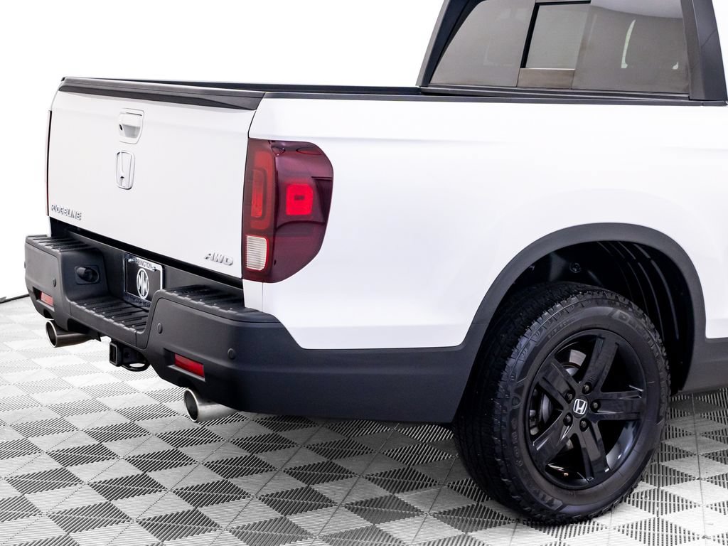 Used 2023 Honda Ridgeline Black Edition image 37