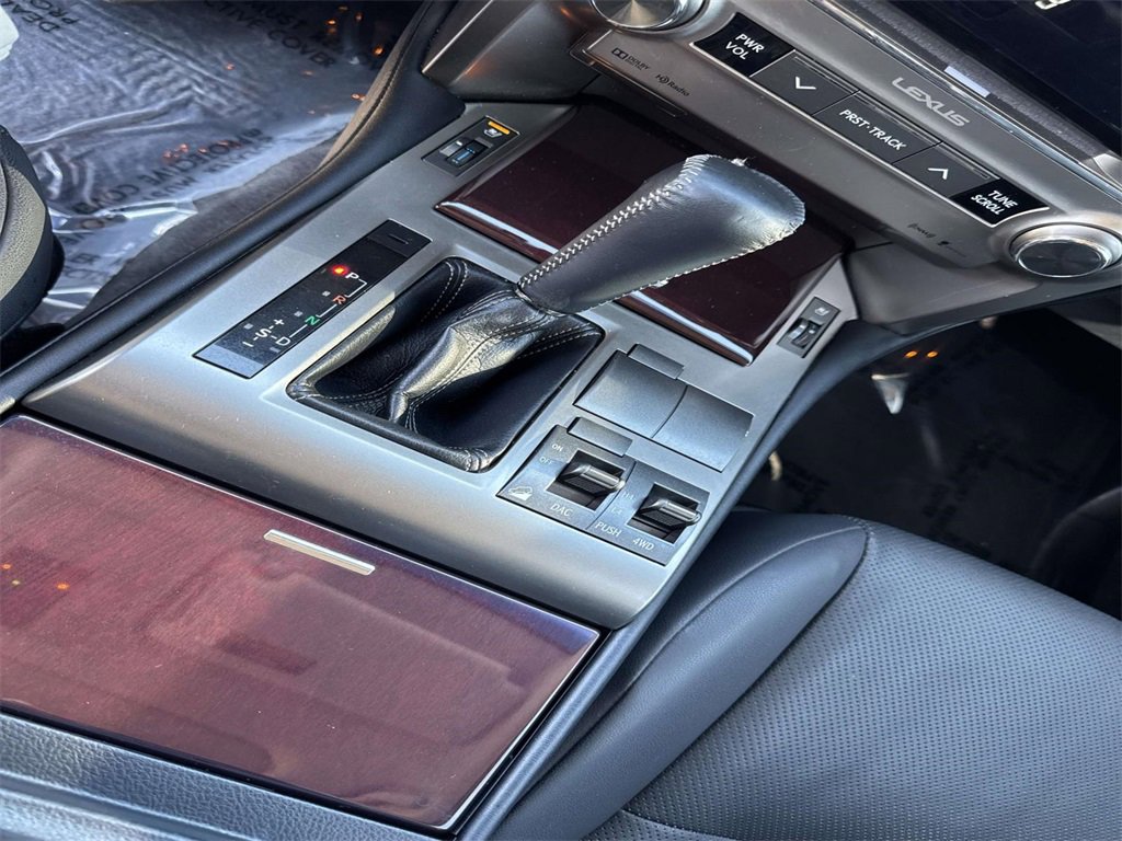 Used 2019 Lexus GX 460 image 25