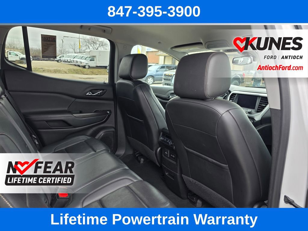 Used 2023 GMC Acadia SLT image 27
