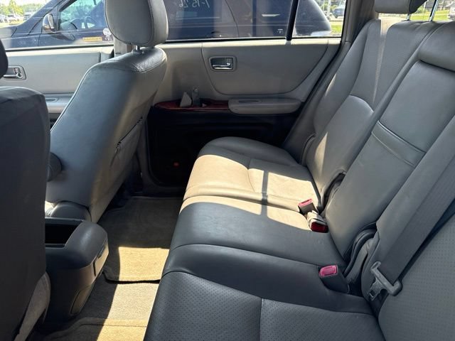 Used 2005 Toyota Highlander Limited AWD/4WD image 6