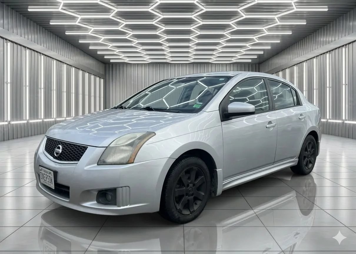 Used 2012 Nissan Sentra 2.0 SR w/ Tech Pkg