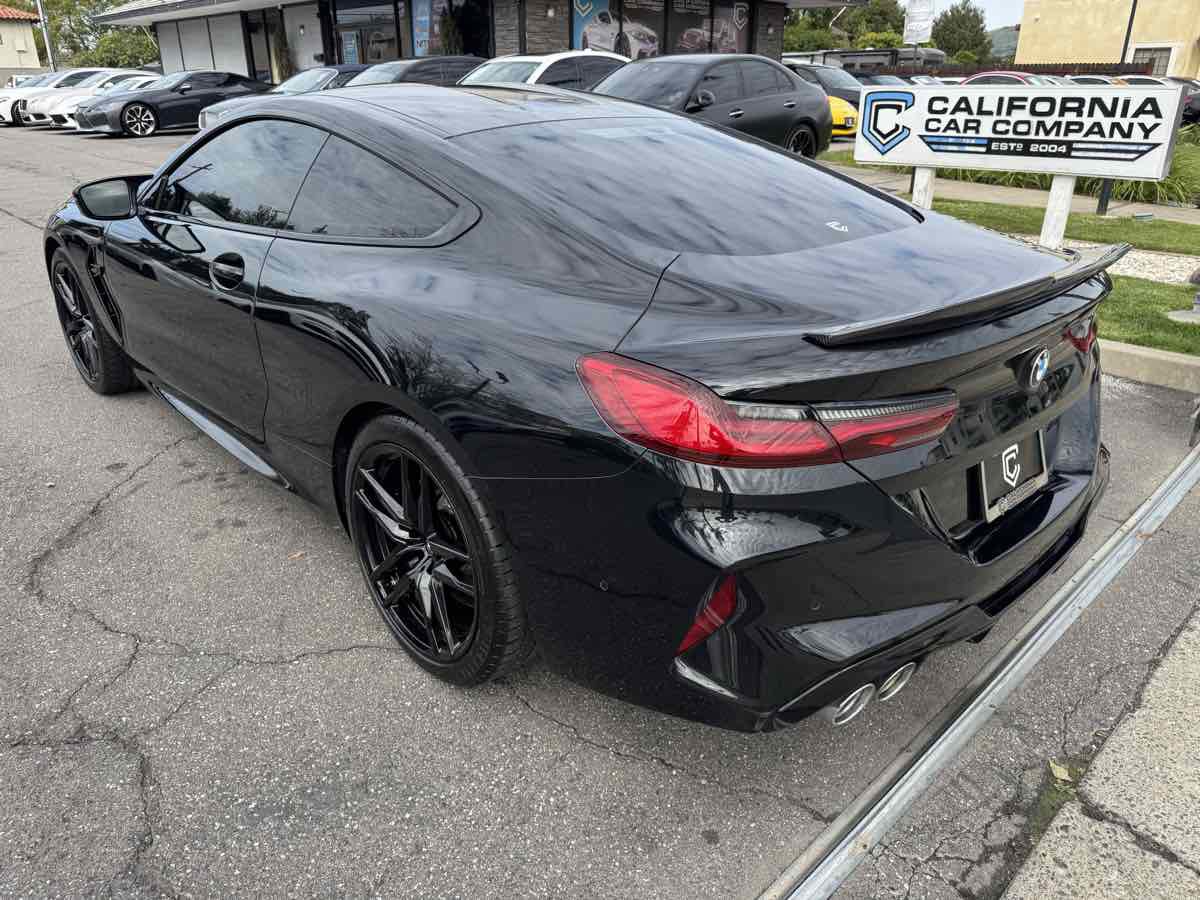 Used 2020 BMW M8 Coupe image 4