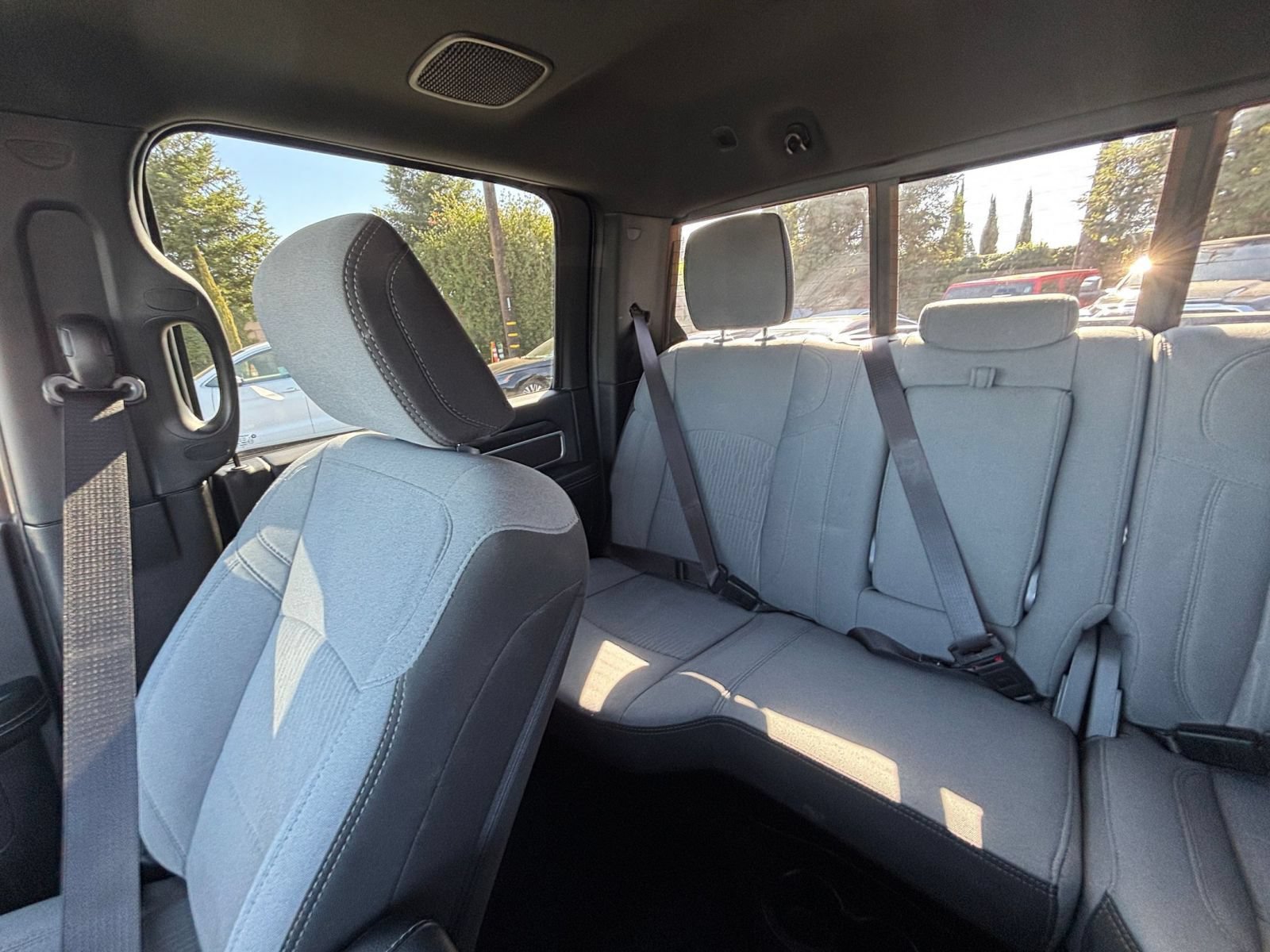 Used 2024 RAM 2500 Big Horn w/ Safety Group AWD/4WD image 40