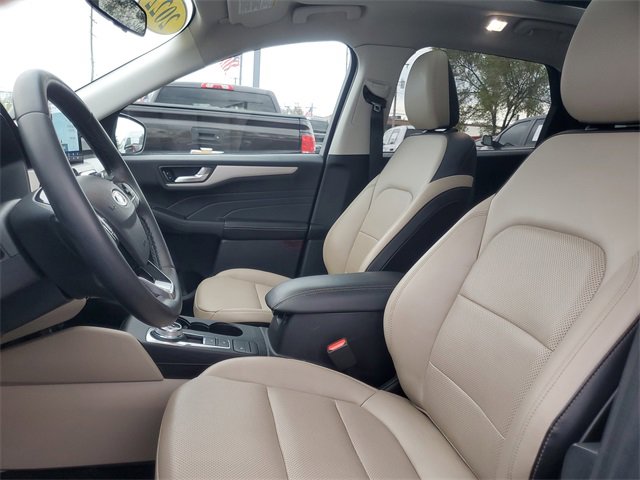 Used 2022 Ford Escape SEL image 15