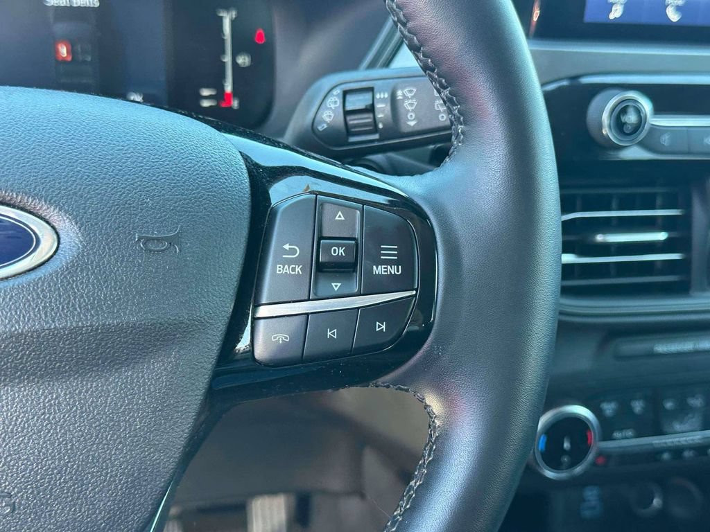 Used 2023 Ford Escape Active AWD/4WD image 22