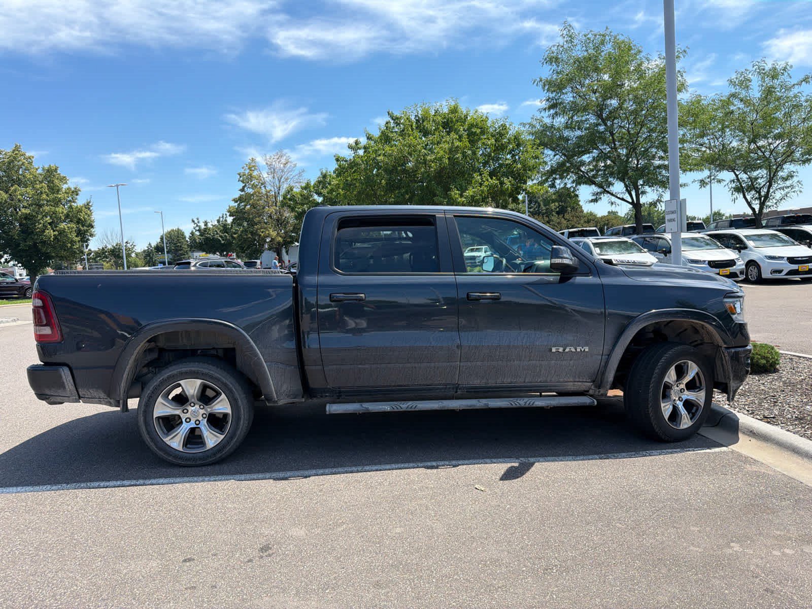 Used 2019 RAM 1500 Laramie w/ Sport Appearance Package AWD/4WD image 2