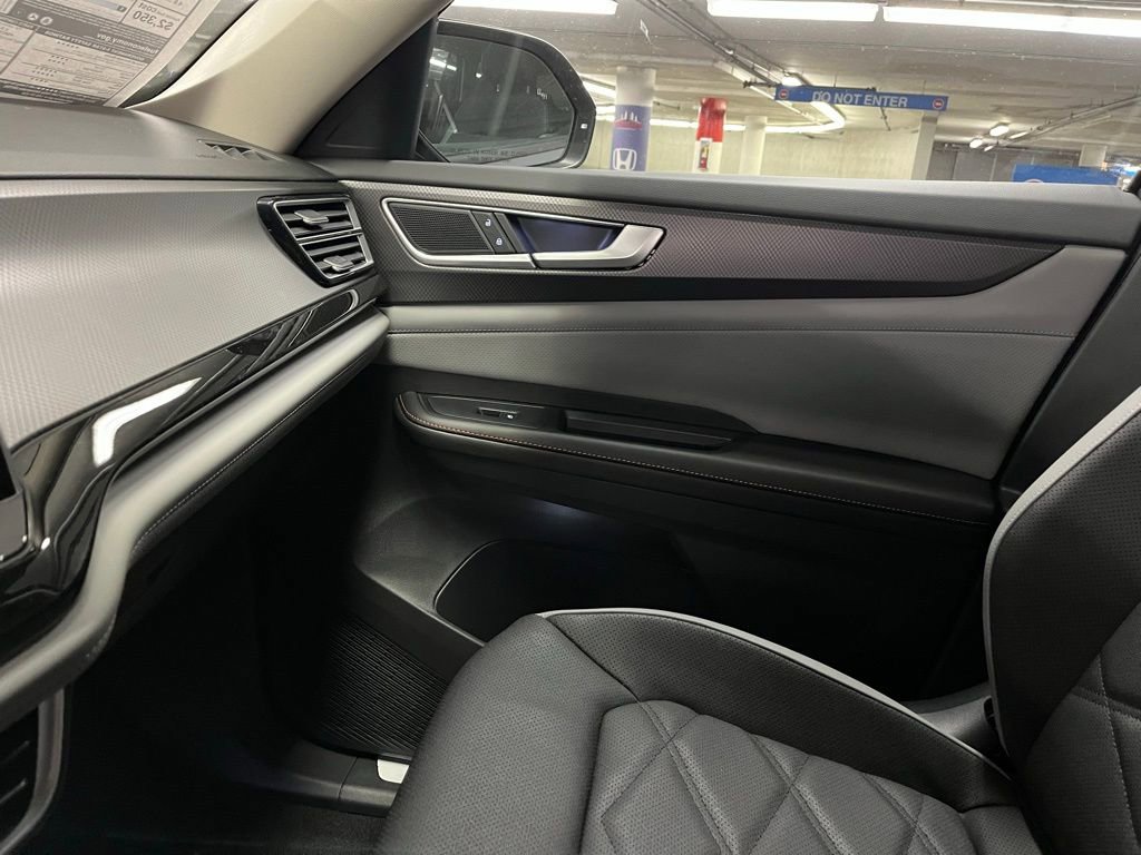 New 2026 Volkswagen Atlas Peak Edition image 32