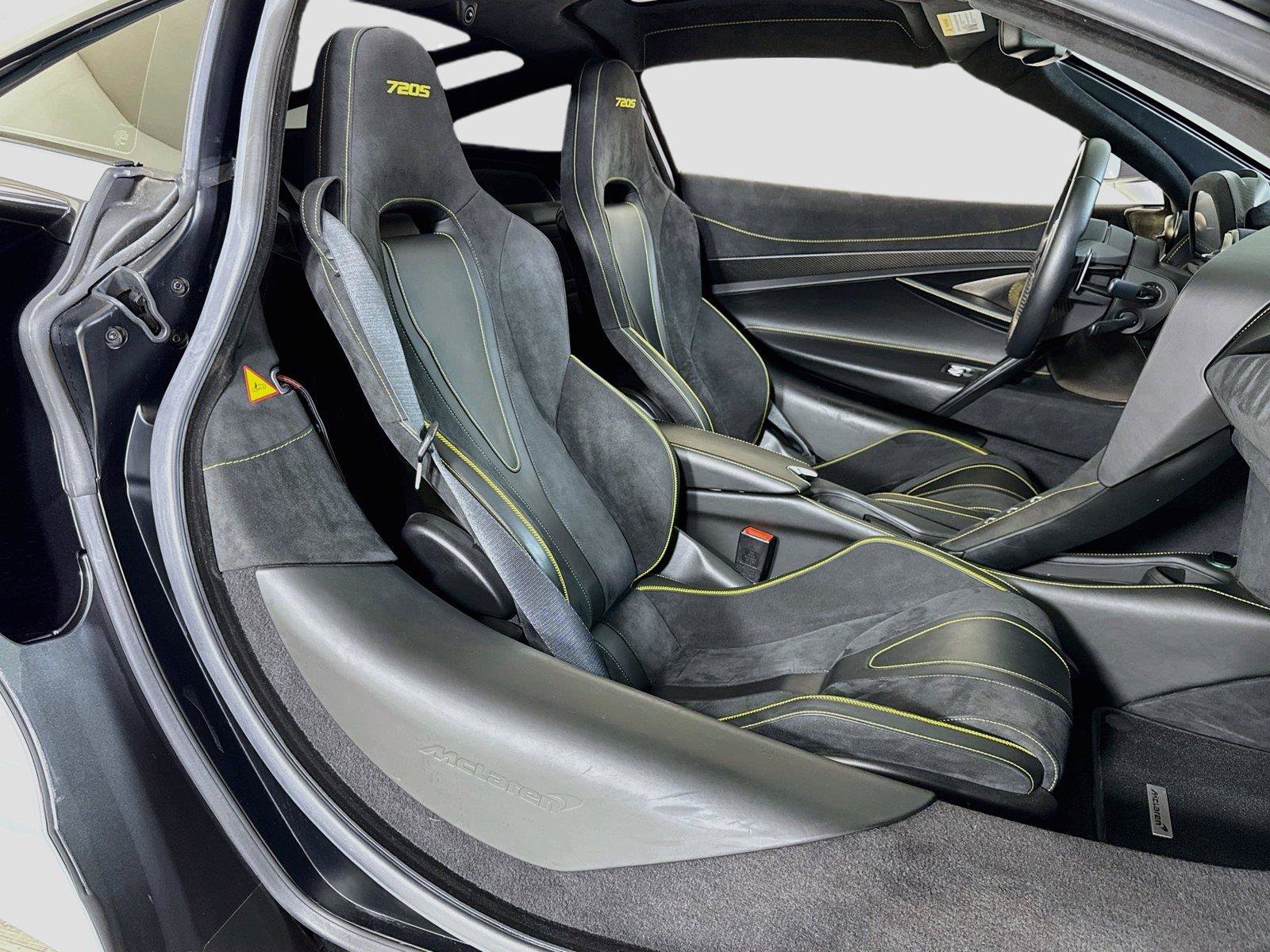 Used 2018 McLaren 720S Performance RWD image 20