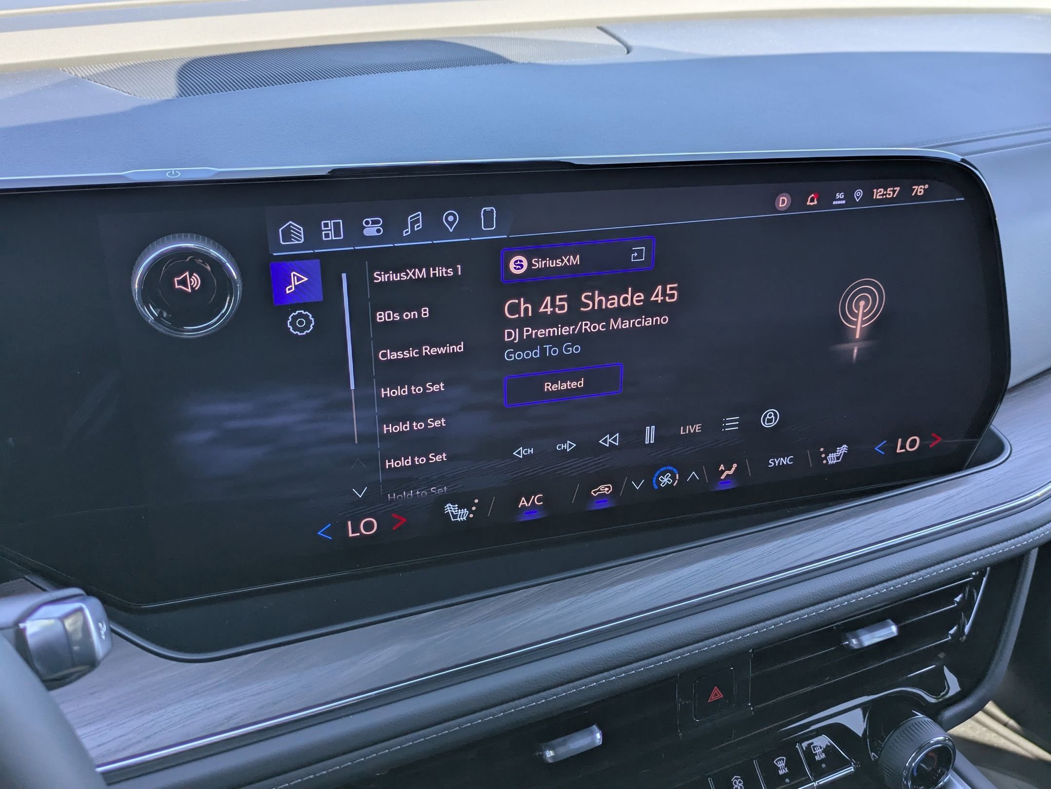 New 2026 Chevrolet Suburban LT w/ Comfort Package image 16