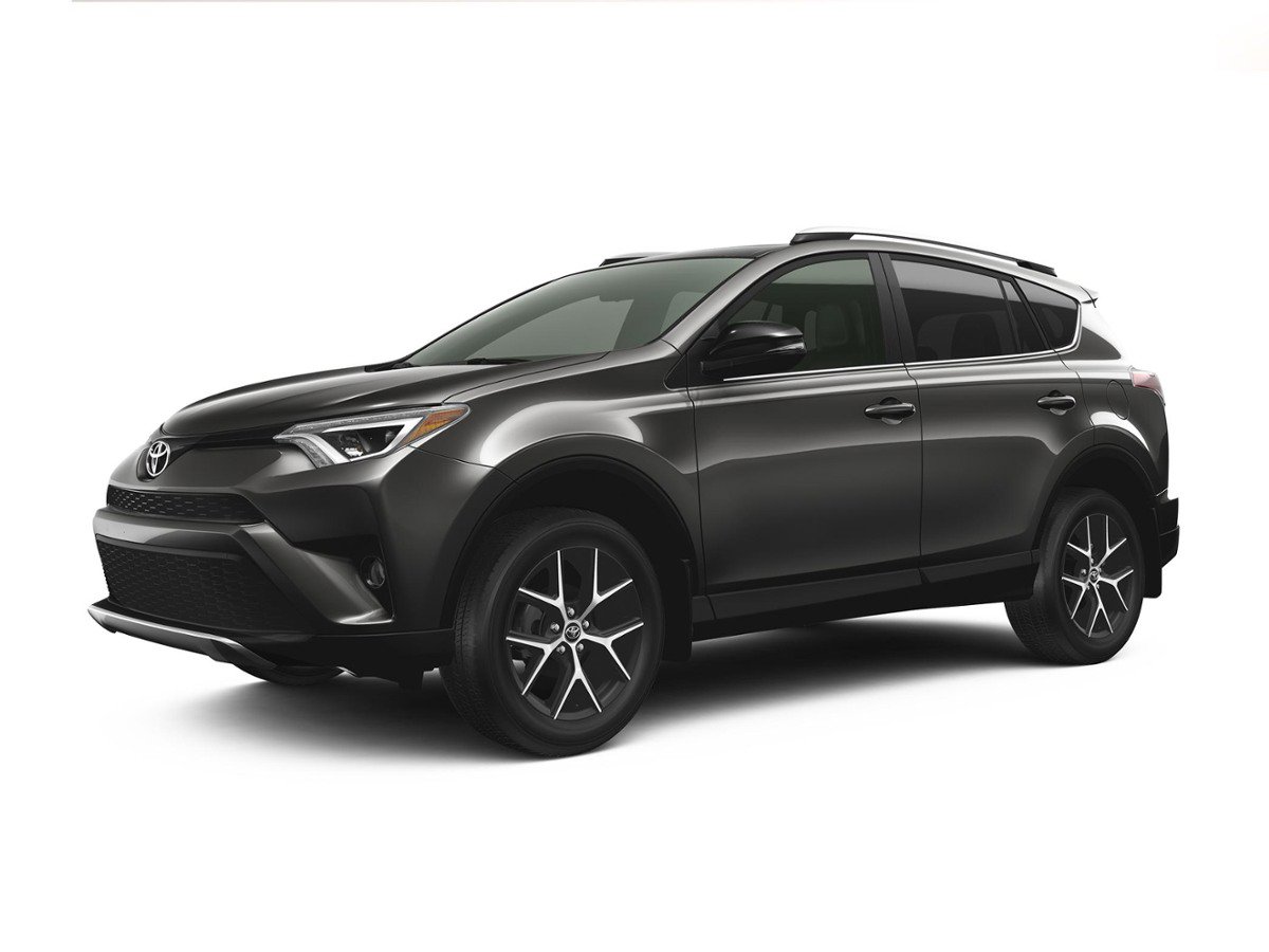 Used 2018 Toyota RAV4 XLE FWD image 2