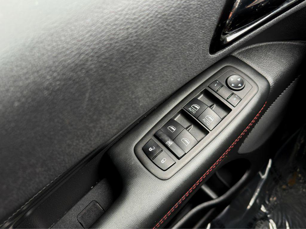 Used 2023 Dodge Durango GT image 11