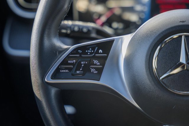 Certified 2024 Mercedes-Benz GLC 300 4MATIC image 28