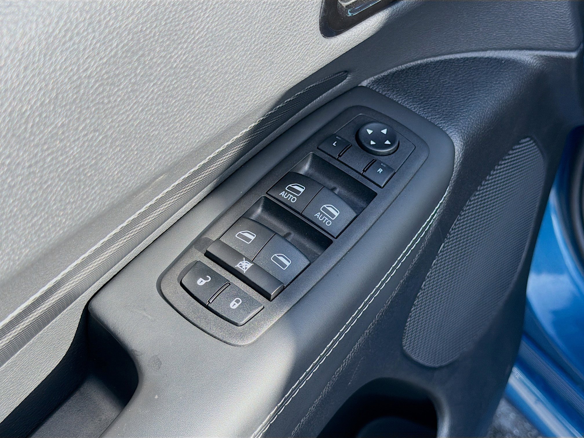 Used 2024 Dodge Durango SRT w/ Black Package image 24