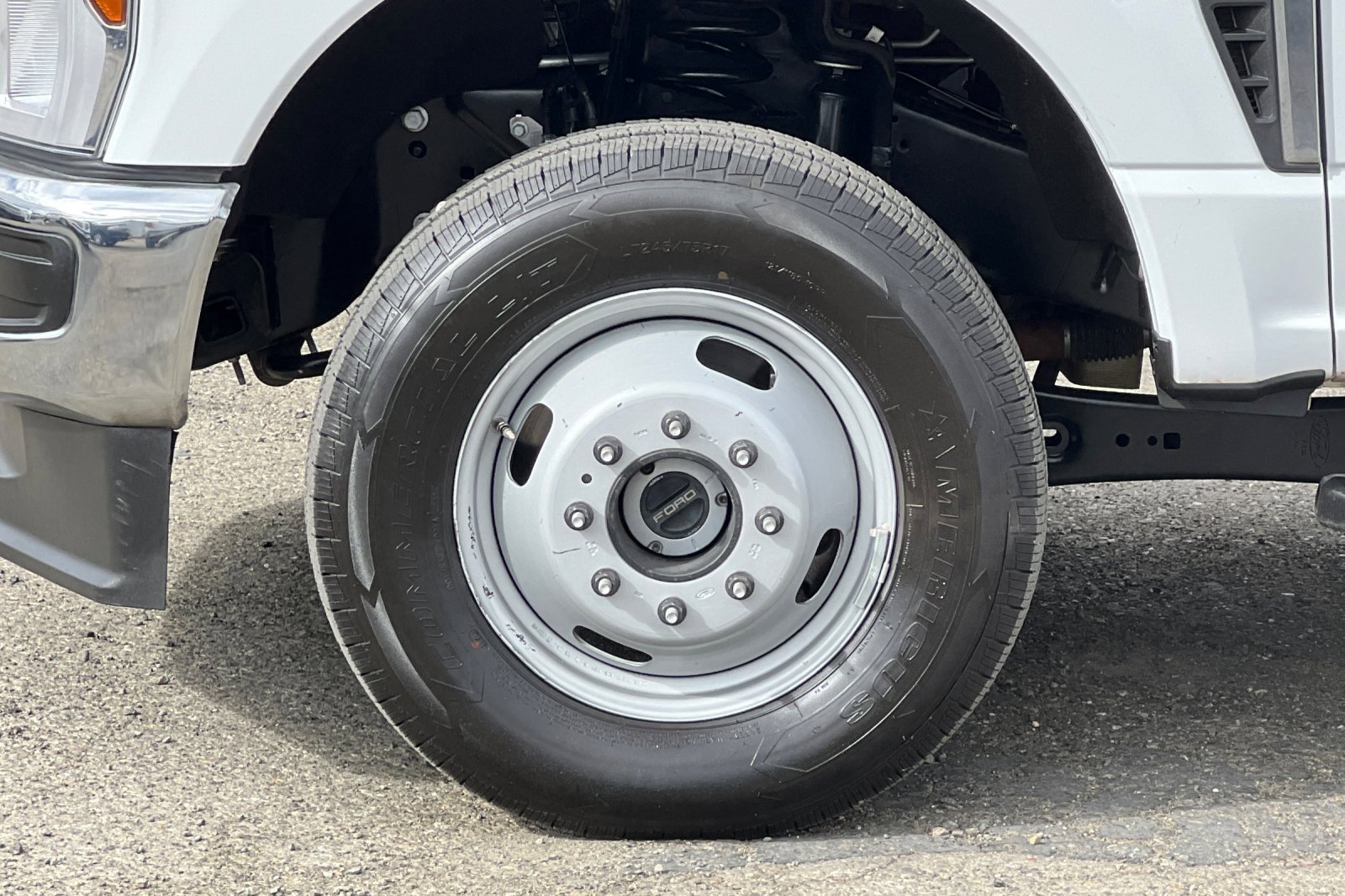 Certified 2024 Ford F350 XLT image 25