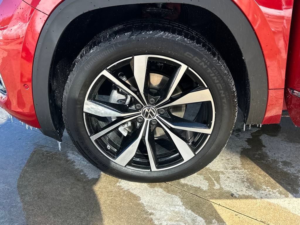 New 2025 Volkswagen Atlas SEL Premium R-Line image 29