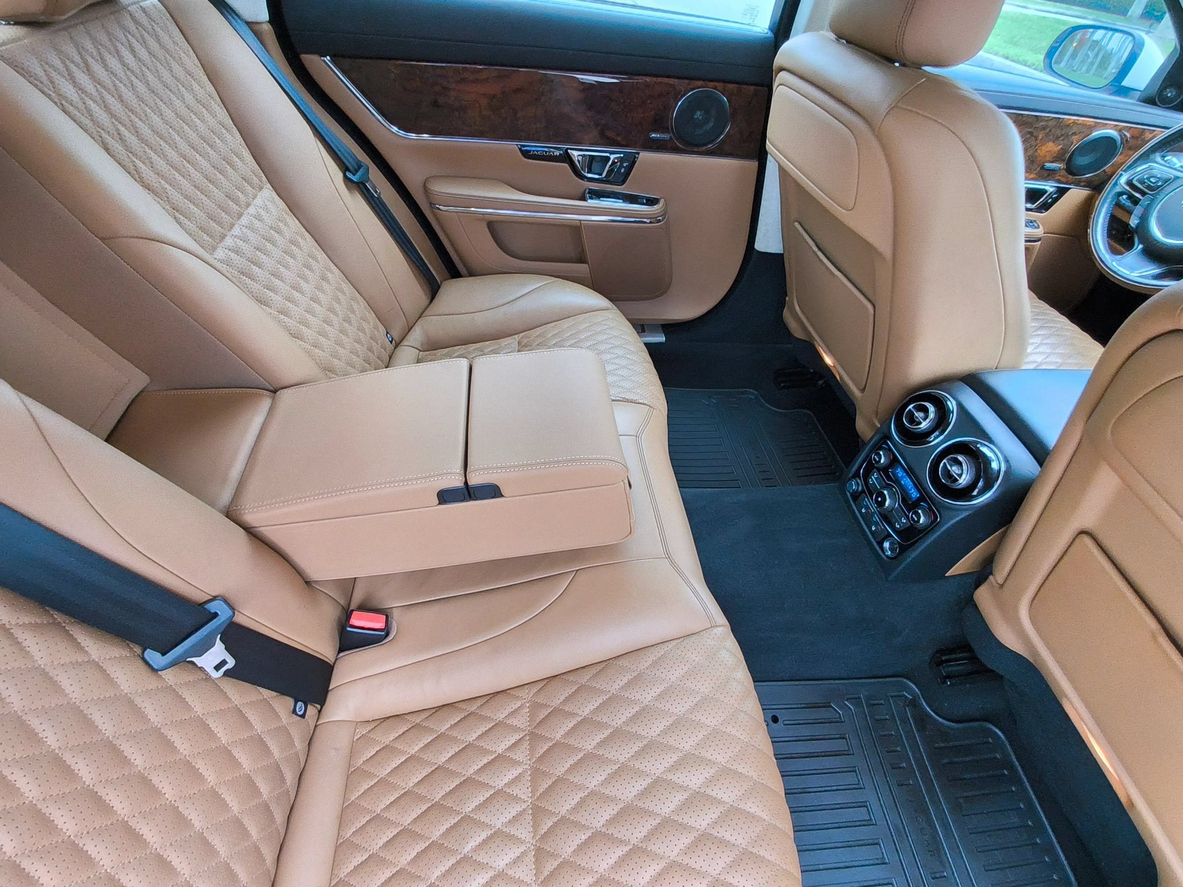 Used 2019 Jaguar XJ L Portfolio RWD image 37