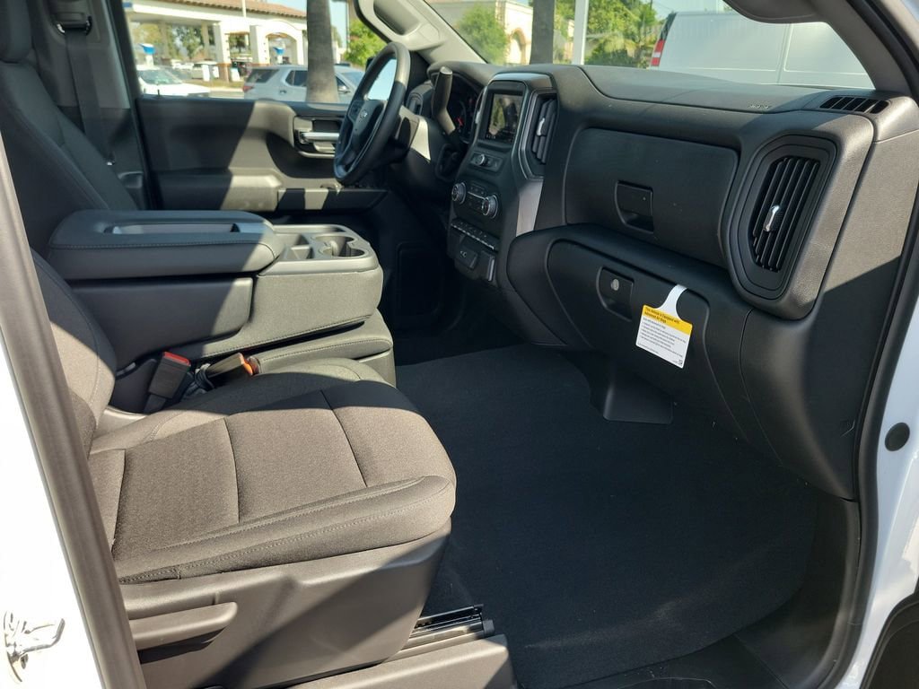 New 2026 Chevrolet Silverado 1500 Custom RWD image 14