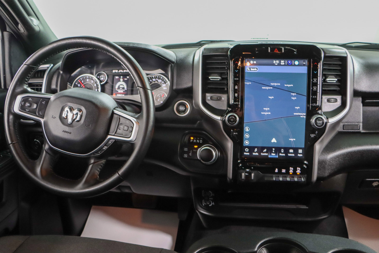 Used 2024 RAM 2500 Big Horn w/ Night Edition image 18