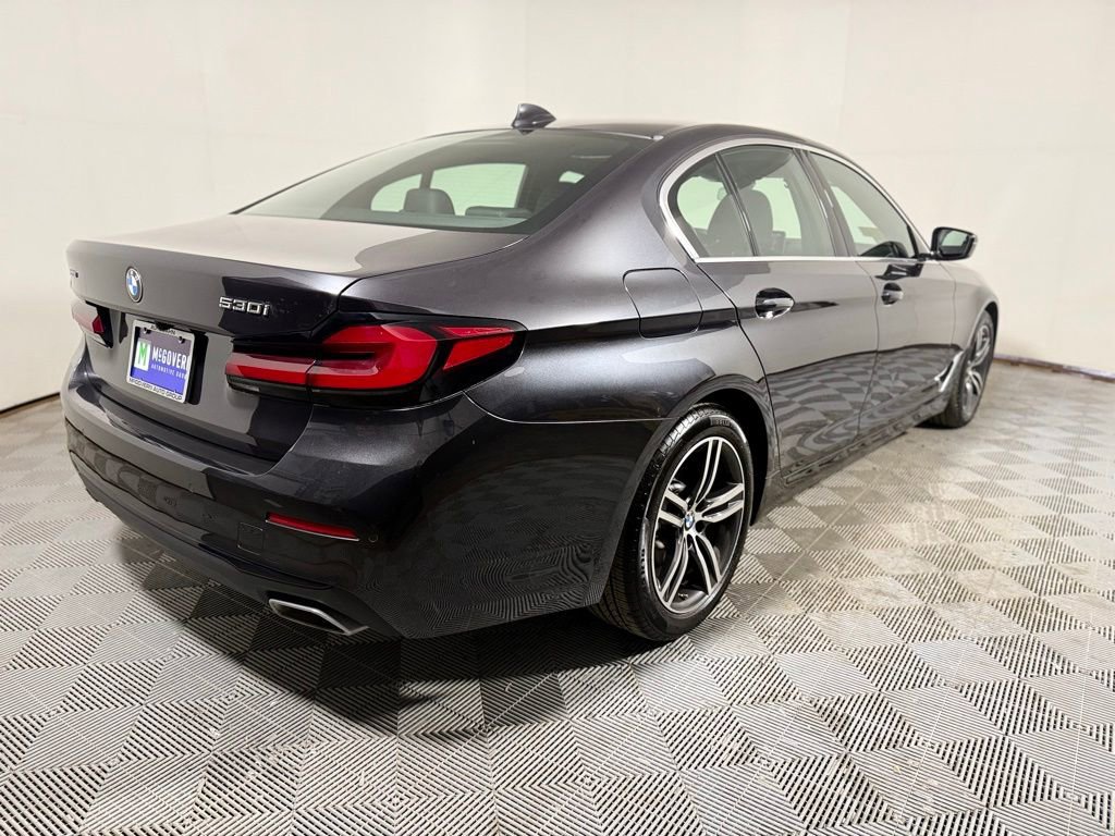 Used 2023 BMW 530i xDrive w/ Convenience Package AWD/4WD image 7