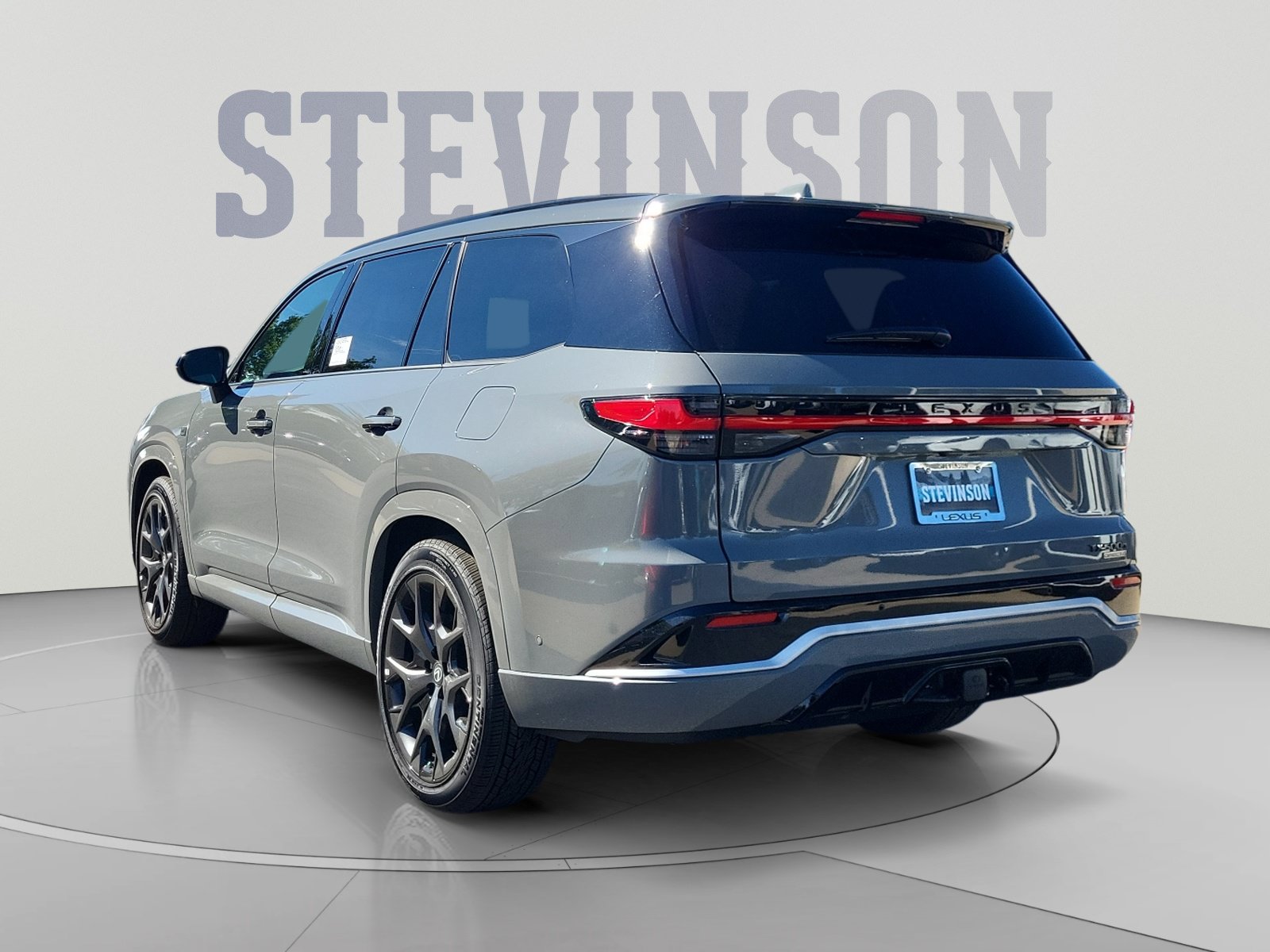 New 2026 Lexus TX 500h AWD image 3