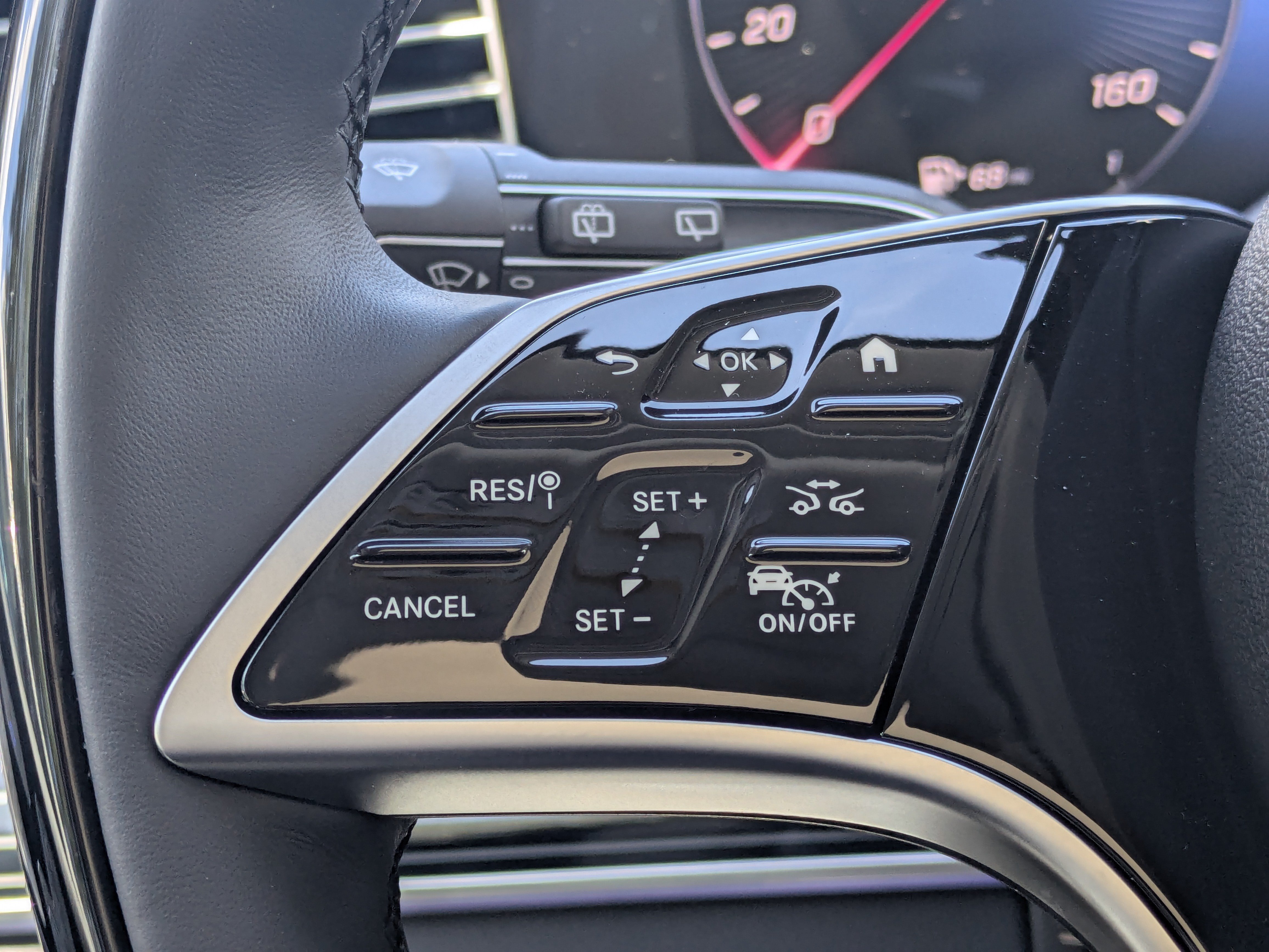 New 2026 Mercedes-Benz GLE 450 4MATIC image 24