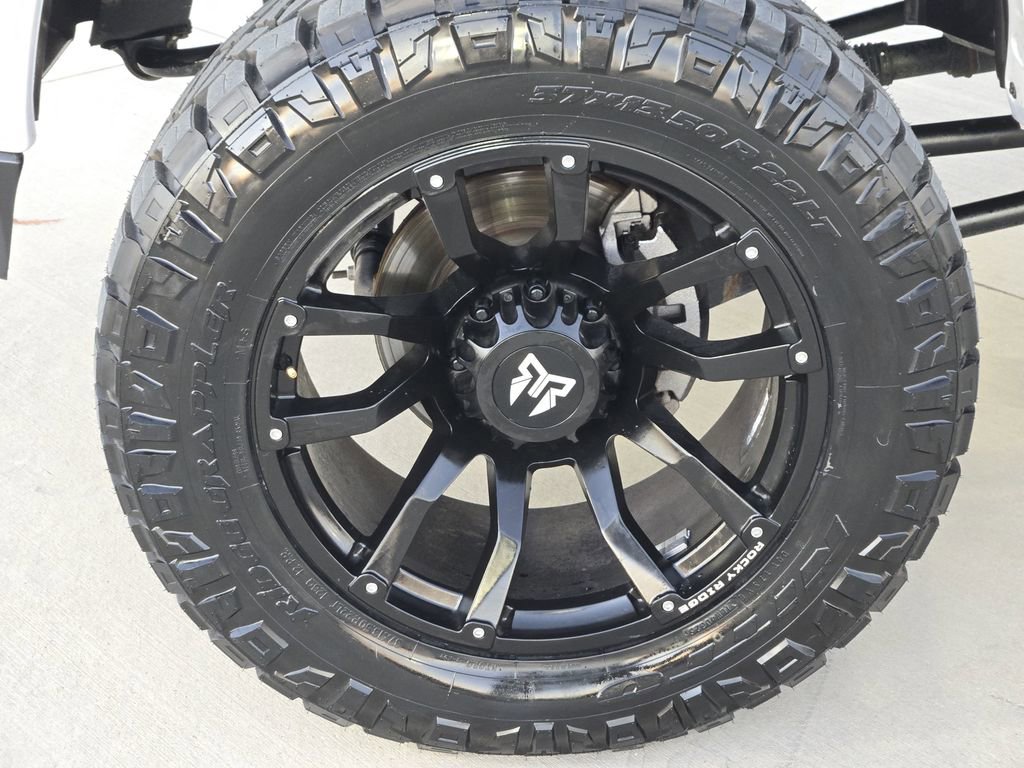 Used 2022 RAM 3500 Laramie image 9