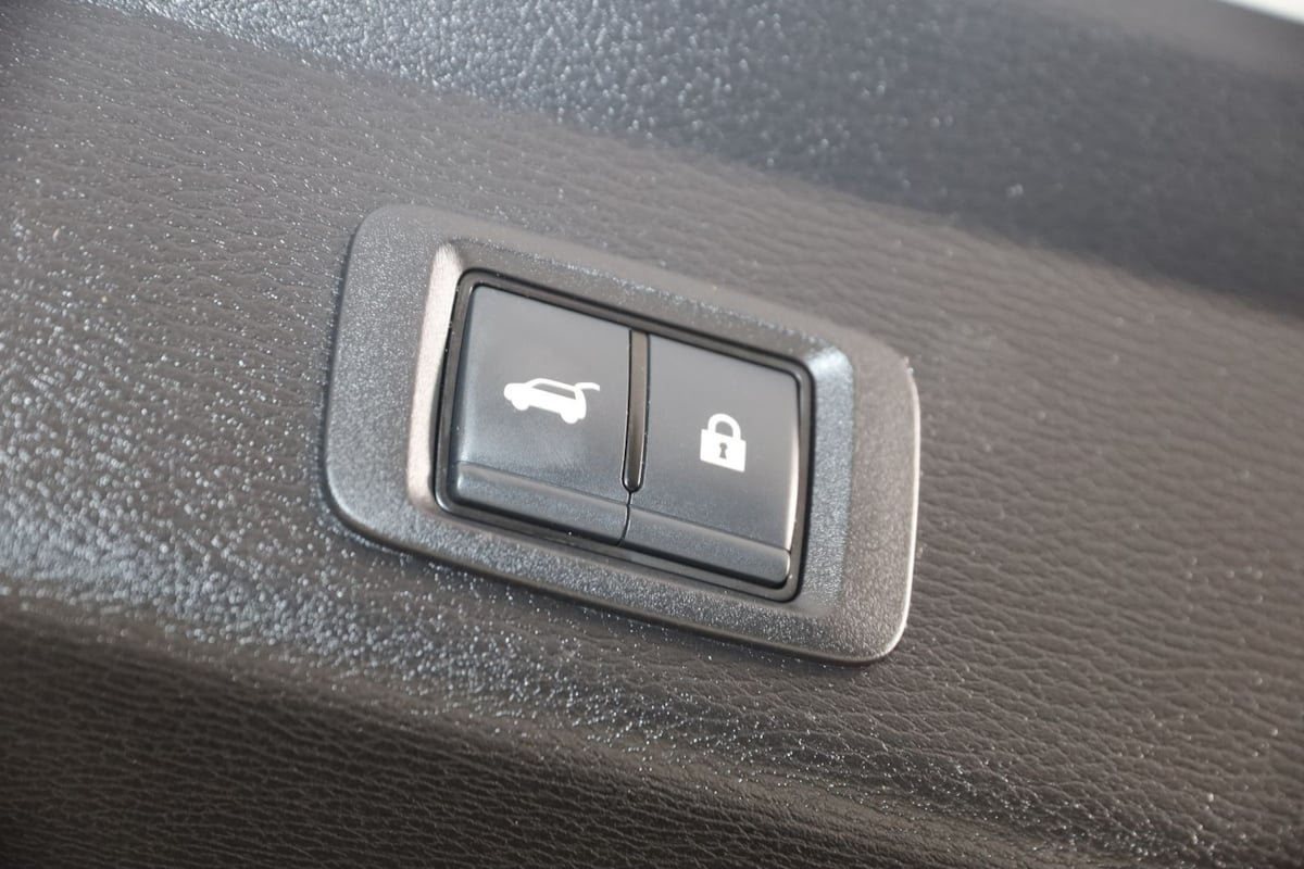 Used 2024 Mitsubishi Outlander SE AWD/4WD image 47