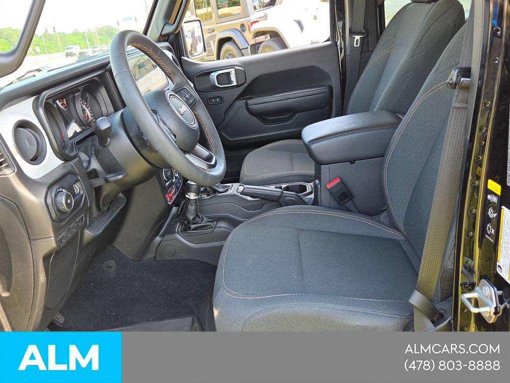 Used 2024 Jeep Wrangler Unlimited Sport AWD/4WD image 14