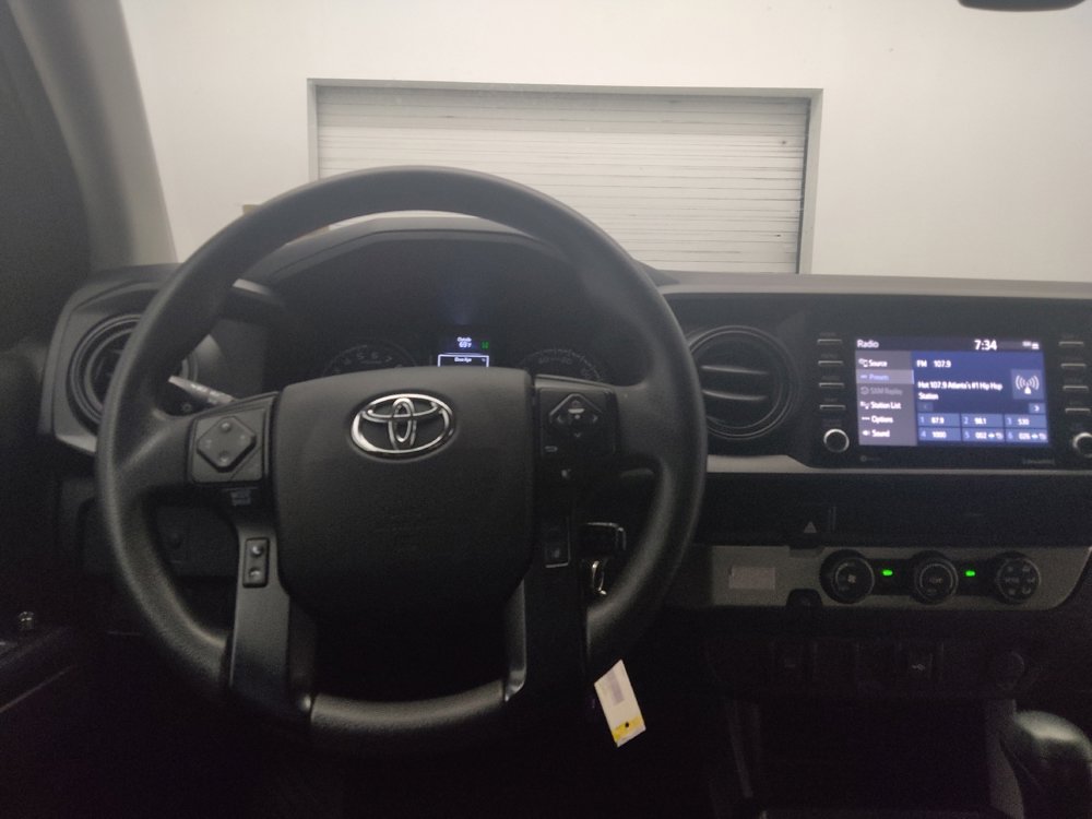 Used 2022 Toyota Tacoma SR image 22