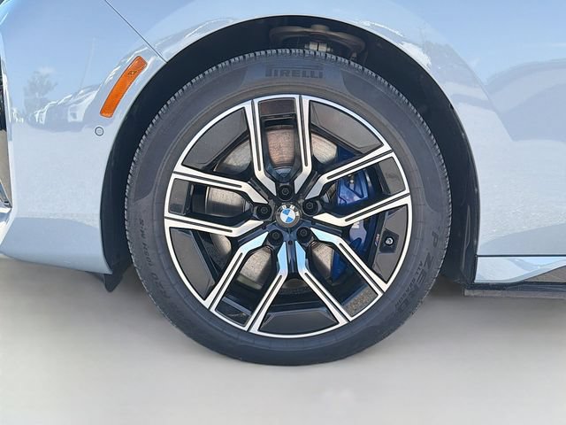 Used 2025 BMW i7 xDrive60 AWD/4WD image 43