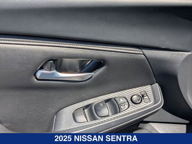 Used 2025 Nissan Sentra SV FWD image 11
