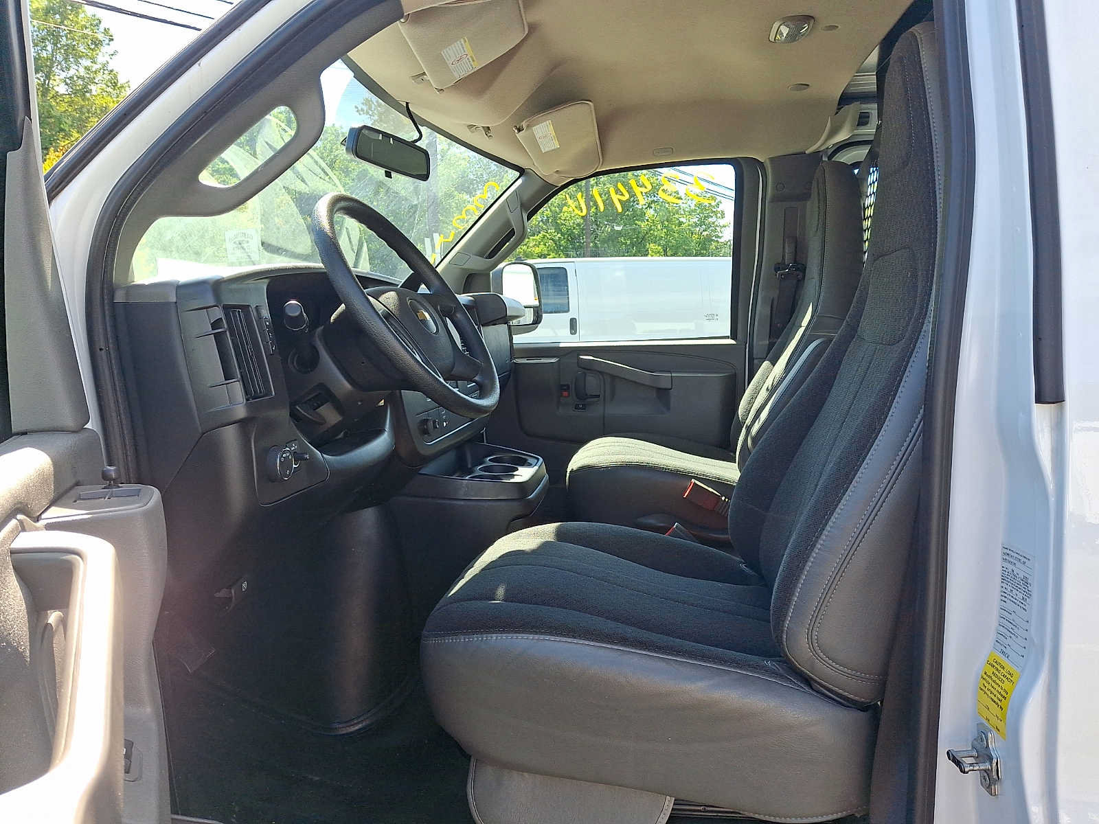 Used 2025 Chevrolet Express 2500 w/ Driver Convenience Package RWD image 14