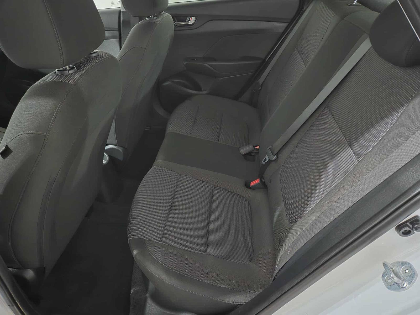 Used 2021 Hyundai Accent SE w/ Cargo Package image 14