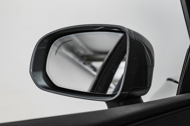 Used 2021 Volvo XC60 T8 Inscription Expression w/ Advanced Package AWD/4WD image 37