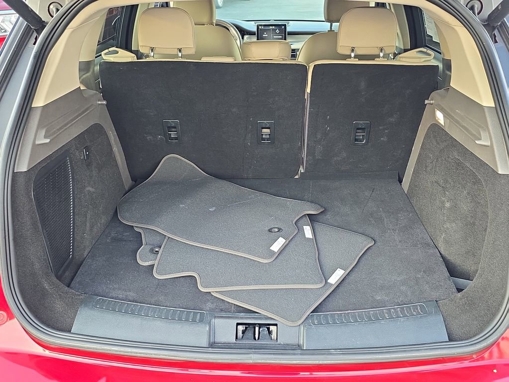 Used 2021 Lincoln Corsair FWD image 6