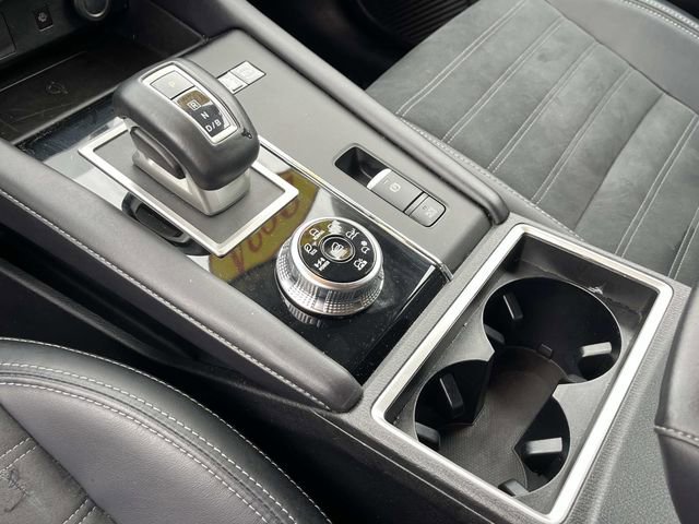 Used 2024 Mitsubishi Outlander Ralliart AWD/4WD image 32
