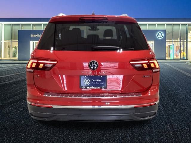 Certified 2024 Volkswagen Tiguan SE image 29
