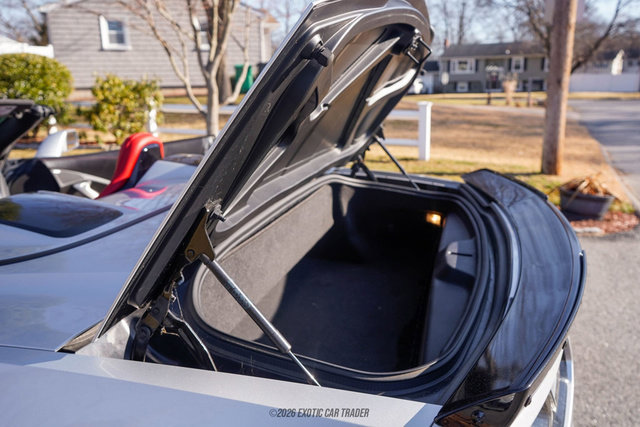 Used 2015 Chevrolet Corvette Z06 w/ 3LZ Preferred Equipment Group image 50