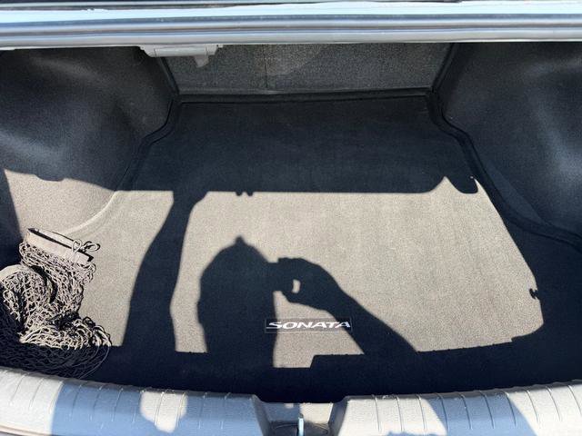 Used 2016 Hyundai Sonata Sport w/ Option Group 02 FWD image 11