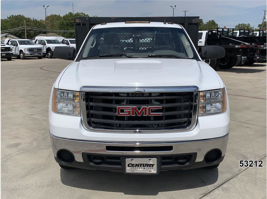 Used 2007 GMC Sierra 3500 W/T RWD image 9