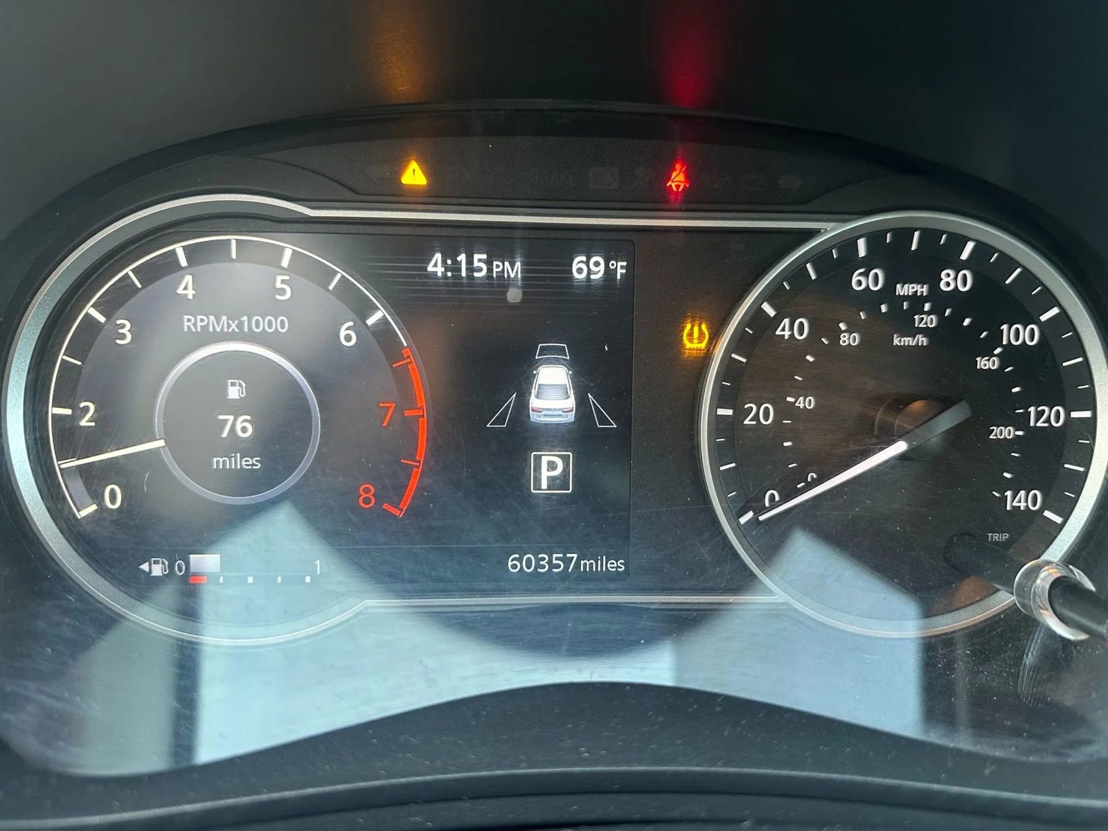 Used 2021 Nissan Versa SV image 12