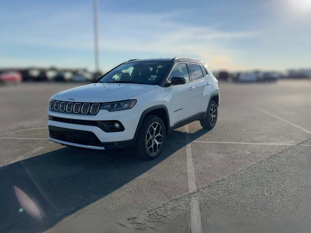 New 2026 Jeep Compass Limited image 3