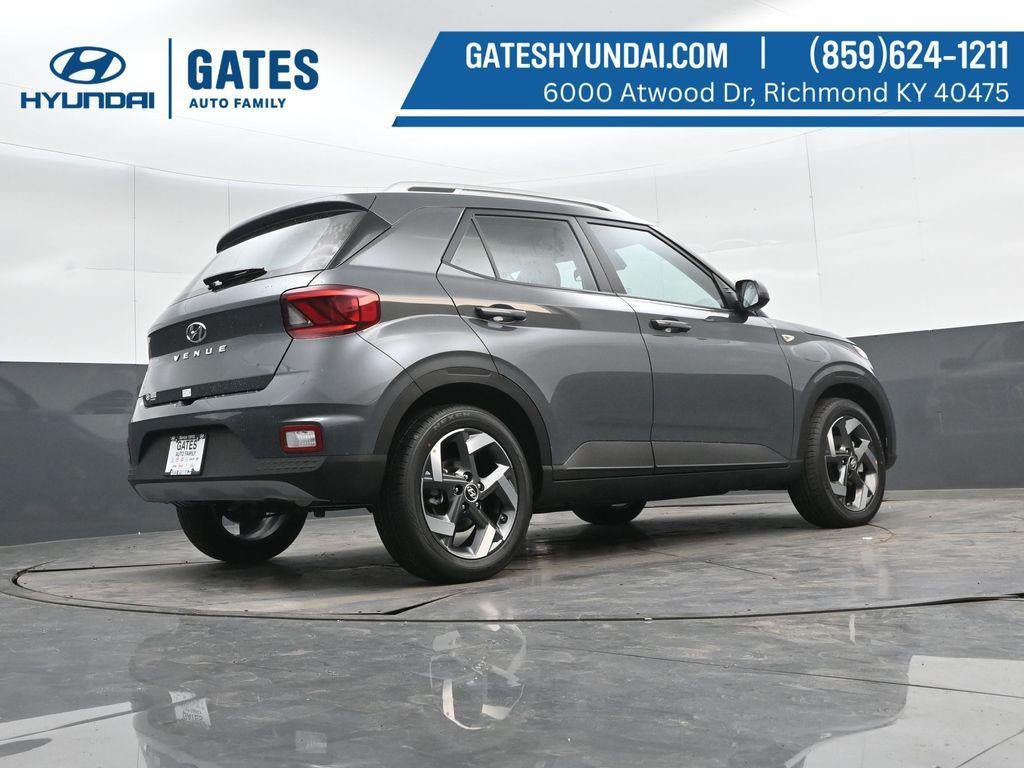 New 2026 Hyundai Venue SEL FWD image 34