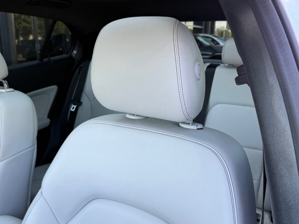 Certified 2017 Mercedes-Benz GLA 250 image 3