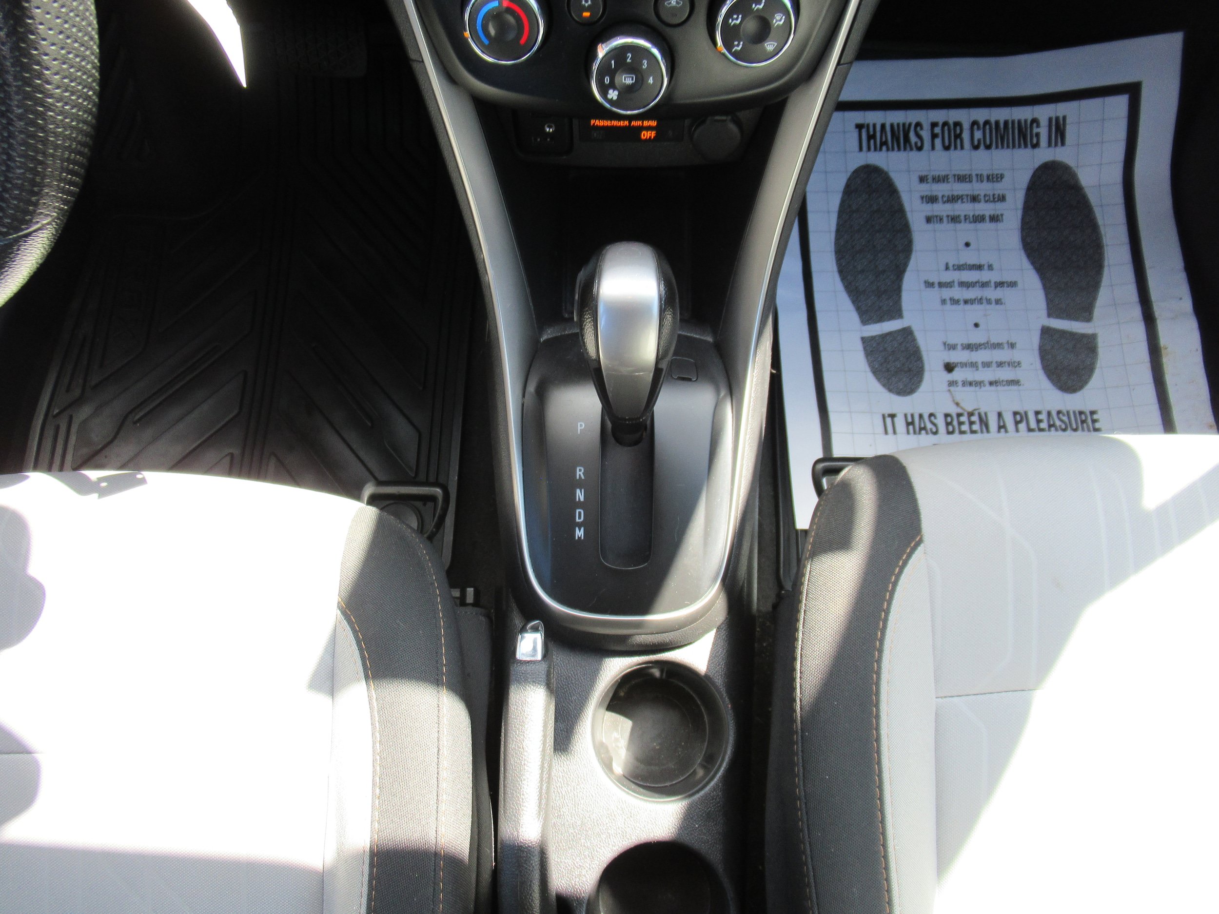 Used 2020 Chevrolet Trax LT FWD image 15